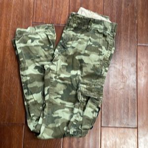 Gap cargo pants